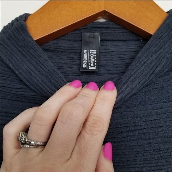 𝅺euc Wolford merino textured long sleeve mock neck - Picture 3 of 12